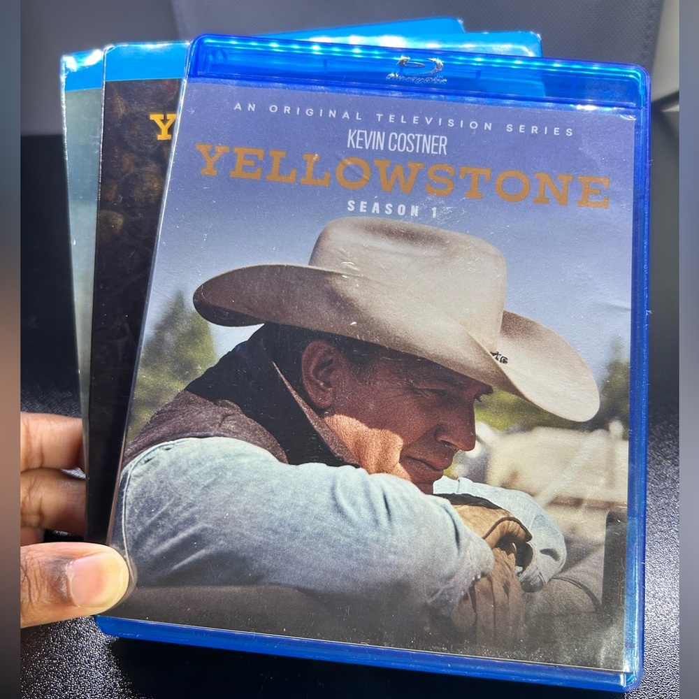 Yellowstone Season 1-3 Blue-Ray DVD Set